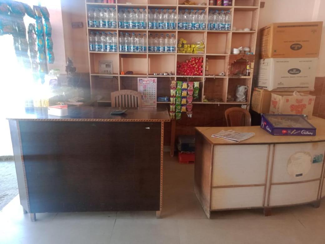 Vamoose Srishty Choice Appartement Rudraprayāg Buitenkant foto