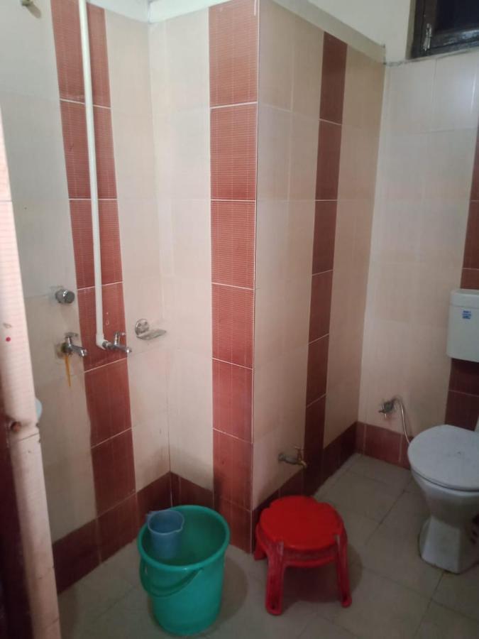 Vamoose Srishty Choice Appartement Rudraprayāg Buitenkant foto